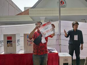 Penghitungan Suara di TPS Tempat Keluarga Cendana, Angka Pertama untuk 03