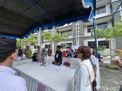 UGM Libatkan Mahasiswa Jadi Panitia TPS Khusus: Jadi Pendidikan Politik
