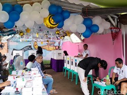 Asyik, Mencoblos di TPS Pangandaran Ini Berasa Ikut Pesta Ultah