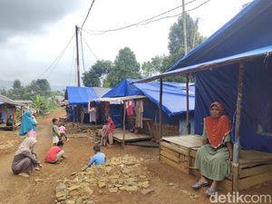 4 Tahun di Hunian Sementara, Korban Banjir Lebak Punya Harapan Pemilu
