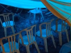 TPS di Banyuwangi Ambruk Dilanda Hujan Angin Saat Penghitungan Suara