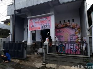 TPS Unik di Tasikmalaya: Hiasan Valentine Spesial Hari Kasih Suara