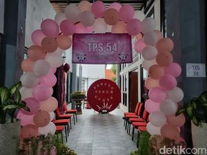Ragam TPS Unik Surabaya: Tema Valentine hingga Door Prize Burung Jalak Ragam TPS Unik Surabaya: Tema Valentine hingga Door Prize Burung Jalak