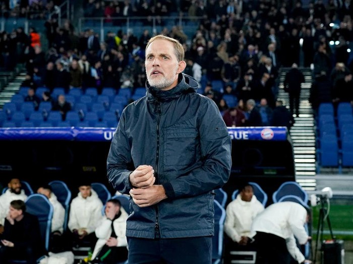 Thomas Tuchel head coach of FC Bayern Munich looks on during the UEFA Champions League Round of 16 match between SS Lazio v FC Bayern Munich at Stadio Olimpico Roma on February 14, 2024 in Rome, Italy. (Photo by Giuseppe Maffia/NurPhoto via Getty Images)