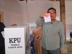 Prabowo-Gibran Unggul di Blora, Bupati Minta Warga Jaga Situasi Kondusif Prabowo-Gibran Unggul di Blora, Bupati Minta Warga Jaga Situasi Kondusif