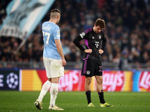 Bayern Keok di Laga Tandang, Kini Cuma Bisa Sesali Peluang Terbuang Bayern Keok di Laga Tandang, Kini Cuma Bisa Sesali Peluang Terbuang