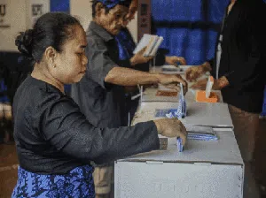 Melihat Tradisi Pesta Demokrasi dalam Adat Badui Melihat Tradisi Pesta Demokrasi dalam Adat Badui