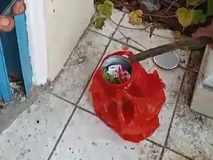 Waduh! Kantor Partai Golkar Bandar Lampung Diteror Kain Kafan