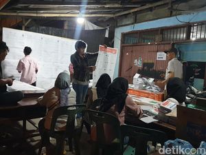 Curhatan Petugas KPPS Pulang Subuh Bikin Warganet Terenyuh