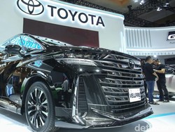 Isi Full Tank Toyota Vellfire Hybrid Bakal Habis Duit Segini