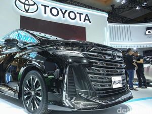 Isi Full Tank Toyota Vellfire Hybrid Bakal Habis Duit Segini Isi Full Tank Toyota Vellfire Hybrid Bakal Habis Duit Segini
