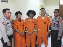 Tiga Tukang Ojek Asal Madura Diciduk Saat Ambil Pesanan Sabu