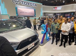 Jokowi Tinjau Pasar Induk Beras Cipinang: Saya Melihat Melimpah