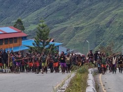 Duduk Perkara Bentrokan Pendukung Caleg di Puncak Jaya hingga 62 Orang Luka