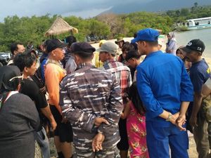 Seorang Remaja Tewas Tenggelam saat Bermain Kano di Pantai Sejile Situbondo Seorang Remaja Tewas Tenggelam saat Bermain Kano di Pantai Sejile Situbondo