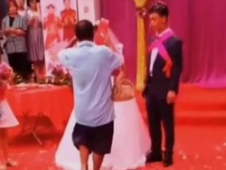 Viral Momen Ayah Jadi Tamu Tak Diundang di Pernikahan Anak, Endingnya Haru