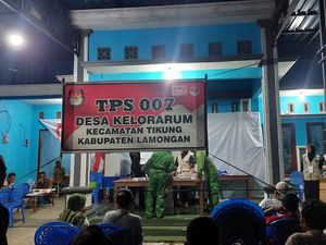 Surat Suara TPS di Lamongan Tertukar Tetap Dihitung tapi dengan Catatan Surat Suara TPS di Lamongan Tertukar Tetap Dihitung tapi dengan Catatan