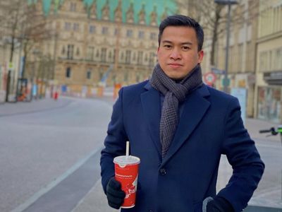 Agung Surahman, Sekpri Prabowo Subianto Saat Pamer Momen Kuliner