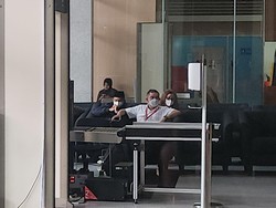 Bupati Sidoarjo Penuhi Panggilan KPK