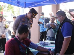 Kondisi Kesehatan Polisi-KPPS di Tangerang Dipantau Usai Pencoblosan
