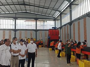 Heru Budi Resmikan TPS 3R di Jaksel, Kelola Sampah 50 Ton Per Hari