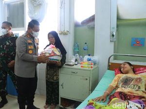 Dua Petugas KPPS di Ngawi Dirawat Inap karena Kelelahan Dua Petugas KPPS di Ngawi Dirawat Inap karena Kelelahan