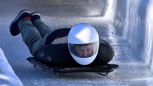 Pangeran Harry dan Meghan Kencan di Resor Ski Kanada, Asik Main Seluncur