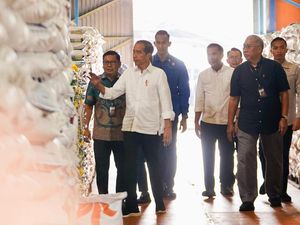 Jokowi Buka-bukaan Biang Kerok Harga Beras Makin Mahal Jokowi Buka-bukaan Biang Kerok Harga Beras Makin Mahal