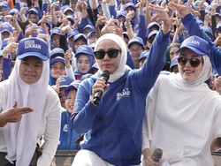 Menuju Indonesia Emas 2045, Zita Anjani Tekankan Edukasi Bijak Bermedsos