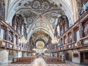 Wow! Di Gereja Ini Ada Buaya Usia 500 Tahun