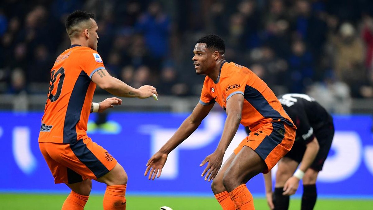 Hasil Inter Milan vs Salernitana di Liga Italia. (Foto: REUTERS/DANIELE MASCOLO)