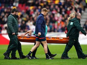 Liverpool Menang Besar, Jota-Jones Cedera