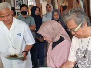 Ganjar Temui Seniman di Rumah Butet, Apresiasi Dukungan Selama Kampanye Ganjar Temui Seniman di Rumah Butet, Apresiasi Dukungan Selama Kampanye