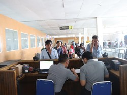 Cegah TPPO,  Imigrasi Polman Periksa Kapal Penumpang di Tanjung Silopo