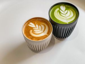 Kopi Vs Matcha, Mana yang Lebih Menyehatkan? Kopi Vs Matcha, Mana yang Lebih Menyehatkan?