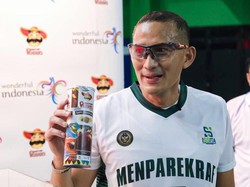 Pamerkan Seni dan Budaya Indonesia di Kemasan Cemilan, Sandiaga Uno Kasih Jempol