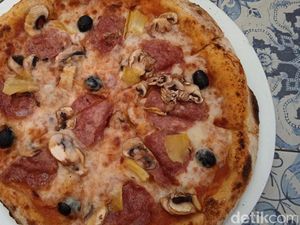 LOsteria Pizza e Cucina, Italia Kecil di Bali