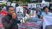 Momen Massa Corong Rakyat Demo Kemendagri