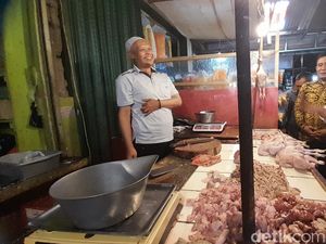 Cara Pemkab Sumedang Stabilkan Harga Komoditas Pokok