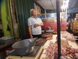 Cara Pemkab Sumedang Stabilkan Harga Komoditas Pokok