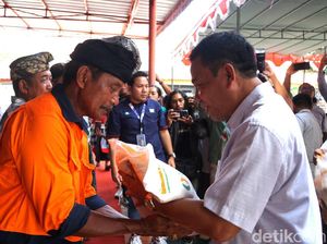 51.075 Keluarga di Buleleng Akan Terima 3 Kali Bantuan Beras hingga Maret 51.075 Keluarga di Buleleng Akan Terima 3 Kali Bantuan Beras hingga Maret