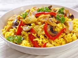 Resep Nasi Kuning Ayam Jamur Praktis Pakai Rice Cooker