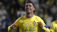 Striker Al Nassr, Cristiano Ronaldo masih memuncaki daftar top skor Liga Arab Saudi dengan mencetak 21 gol dari 19 laga (Reuters)