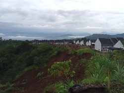 Longsor Landa 2 Kecamatan di Cianjur, Permukiman-Sekolah Terancam