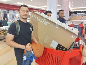 Pengunjung Transmart Ngaku Untung Besar Beli TV Diskon Pakai Allo Bank Pengunjung Transmart Ngaku Untung Besar Beli TV Diskon Pakai Allo Bank