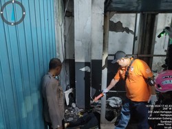 Mayat Pria Penuh Luka Ditemukan Dalam Tandon Air di Surabaya