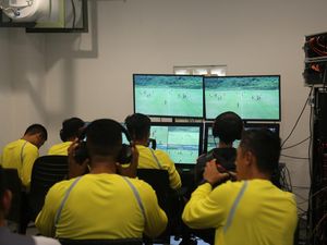 Awal Maret, FIFA Akan Hadiri Trial VAR di Indonesia