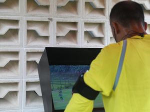 Liga 2 Musim Depan Dipastikan Full Pakai VAR