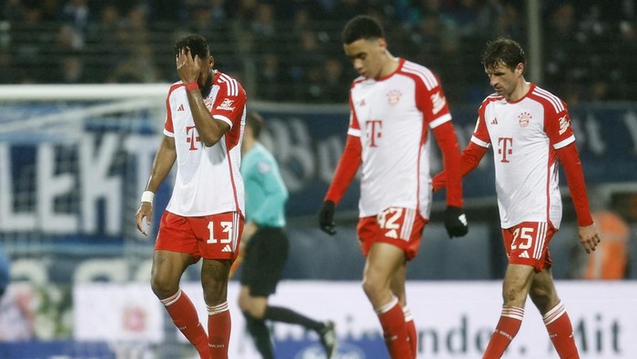 Soccer Football - Bundesliga - VfL Bochum v Bayern Munich - Ruhrstadion, Bochum, Germany - February 18, 2024 Bayern Munichs Eric Maxim Choupo-Moting reacts REUTERS/Leon Kuegeler DFL REGULATIONS PROHIBIT ANY USE OF PHOTOGRAPHS AS IMAGE SEQUENCES AND/OR QUASI-VIDEO.