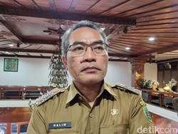 Bupati Bantul Abdul Halim Muslih Ambil Formulir Pilkada Golkar dan PDIP